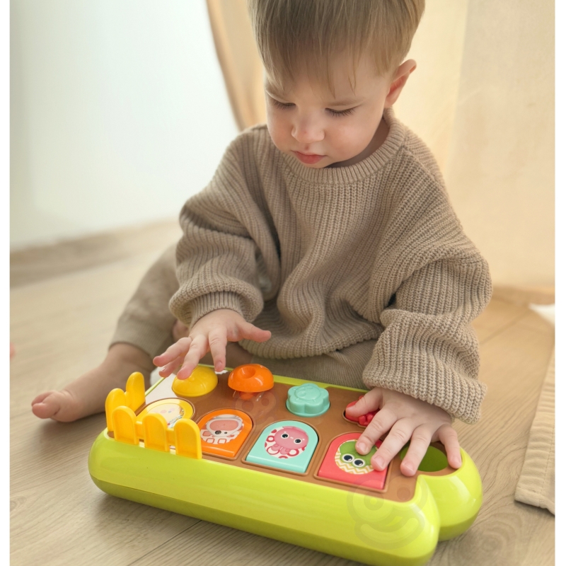 woopie-baby-zabawka-edukacyjna-wyskakujace-zwierzatka-szczesliwa-farma-pop-up-2